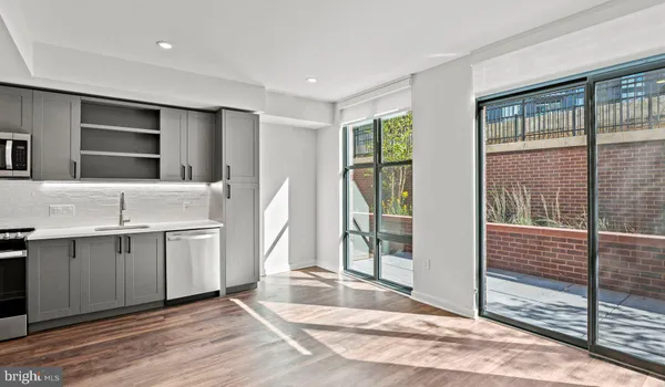 $4,850 | 4000 Wisconsin Avenue Northwest, Unit 2B4KPH11, Washington, DC 20016