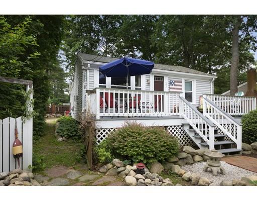 27 Hickory Road Halifax, MA 02338 - Photo 3 of 24 Gallery Image 3