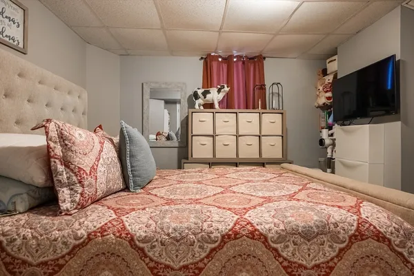 $524,900 | 529 Stafford Road, Fall River, MA 02721