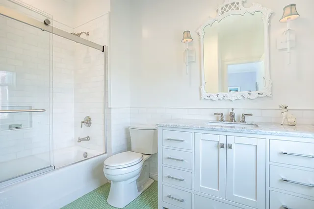 $2,200,000 | 78 Rhode Island Avenue, Unit 6, Newport, RI 02840