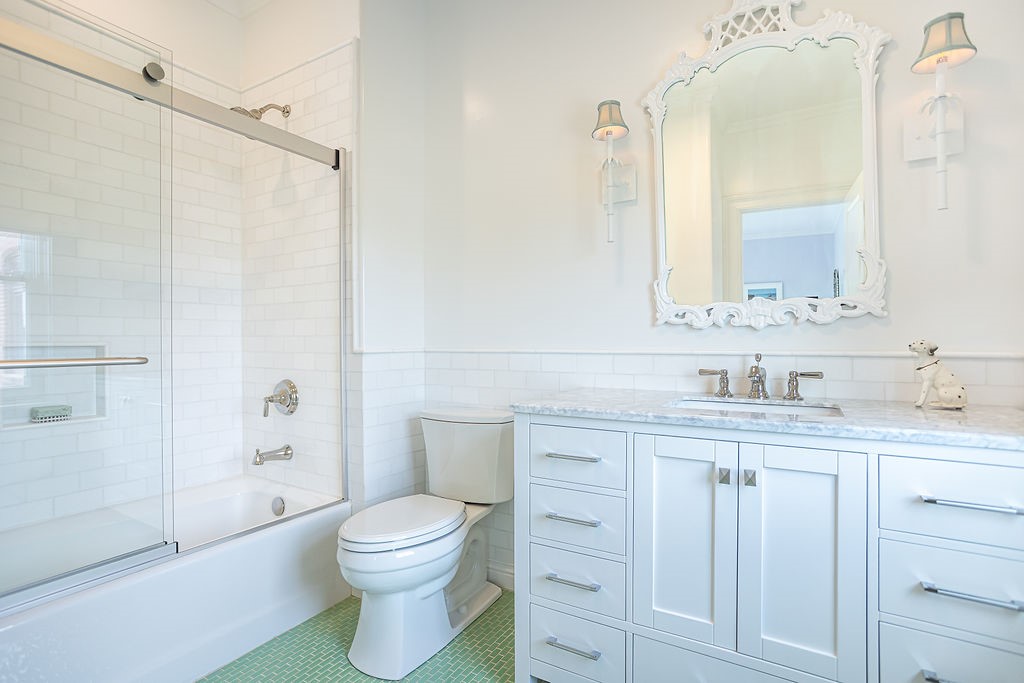 78 Rhode Island Avenue, Unit 6 Newport, RI 02840 - Photo 18 of 23