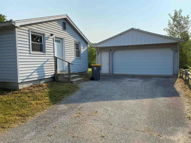 $1,300 | 2509 Camden Drive, Bloomington, IN 47403