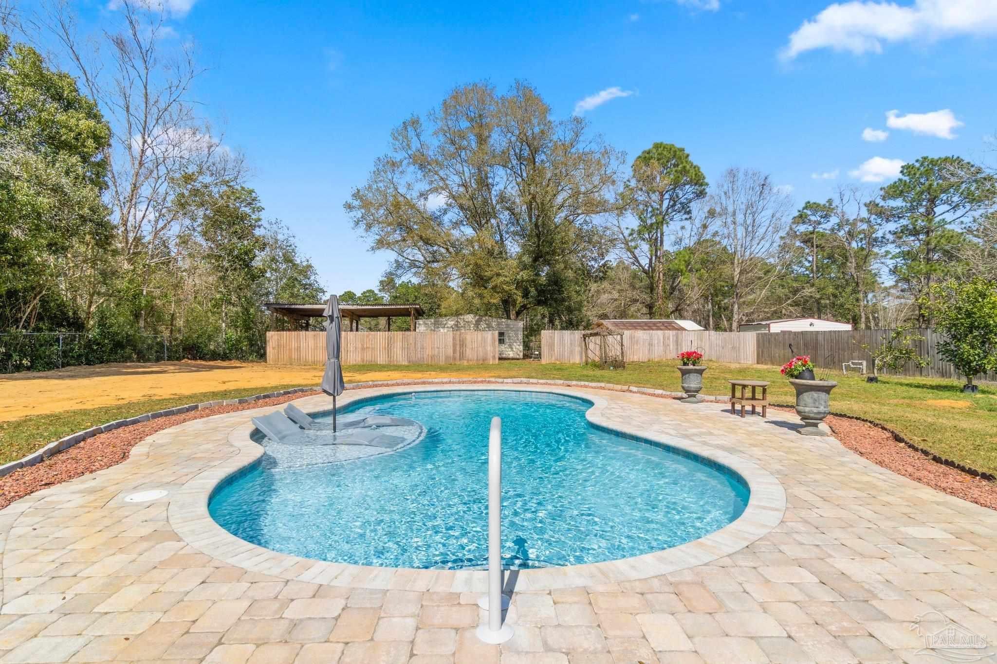 2132 Hollyhill Road Pensacola, FL 32526 - Photo 30 of 48