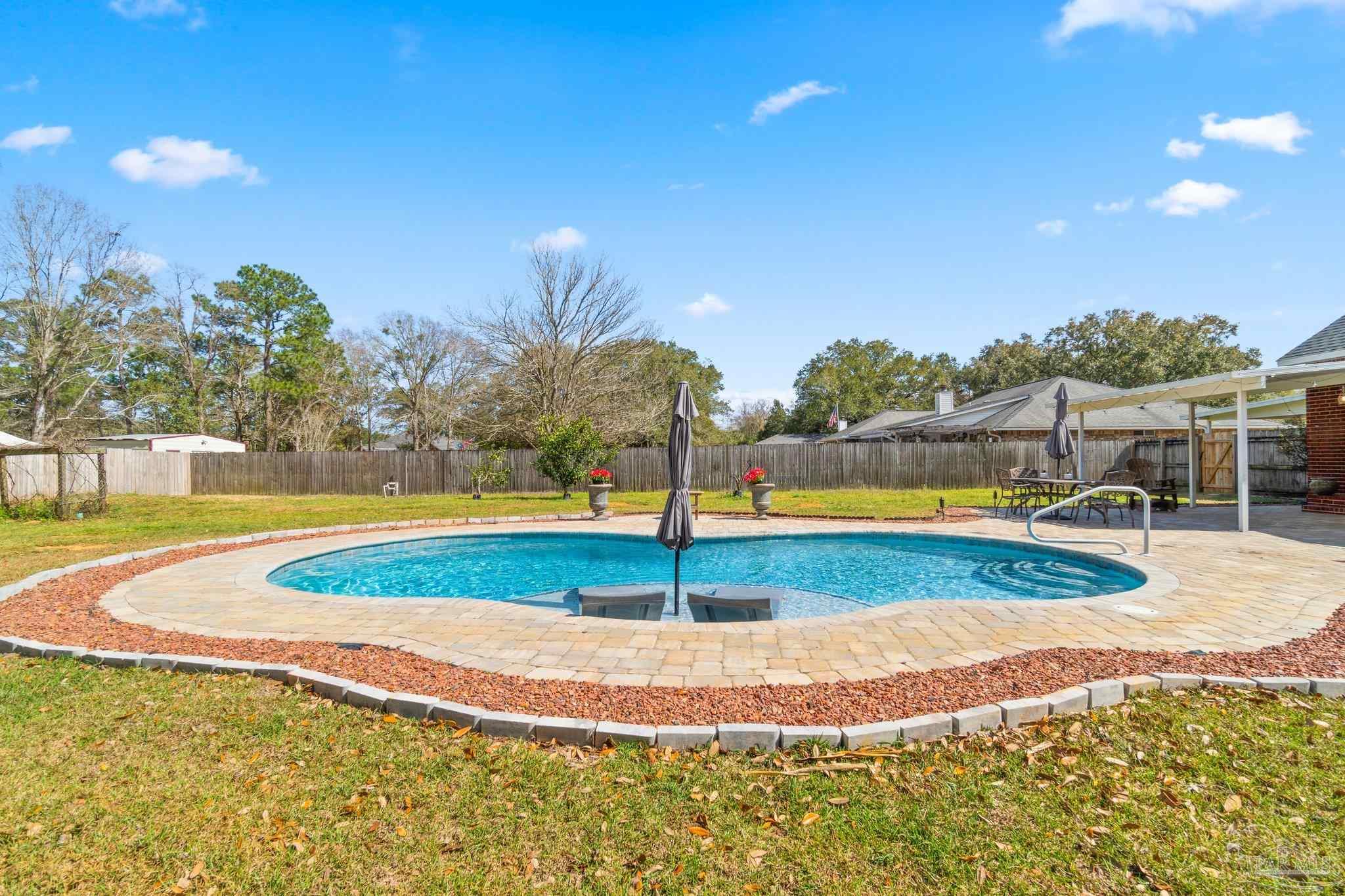 2132 Hollyhill Road Pensacola, FL 32526 - Photo 31 of 48