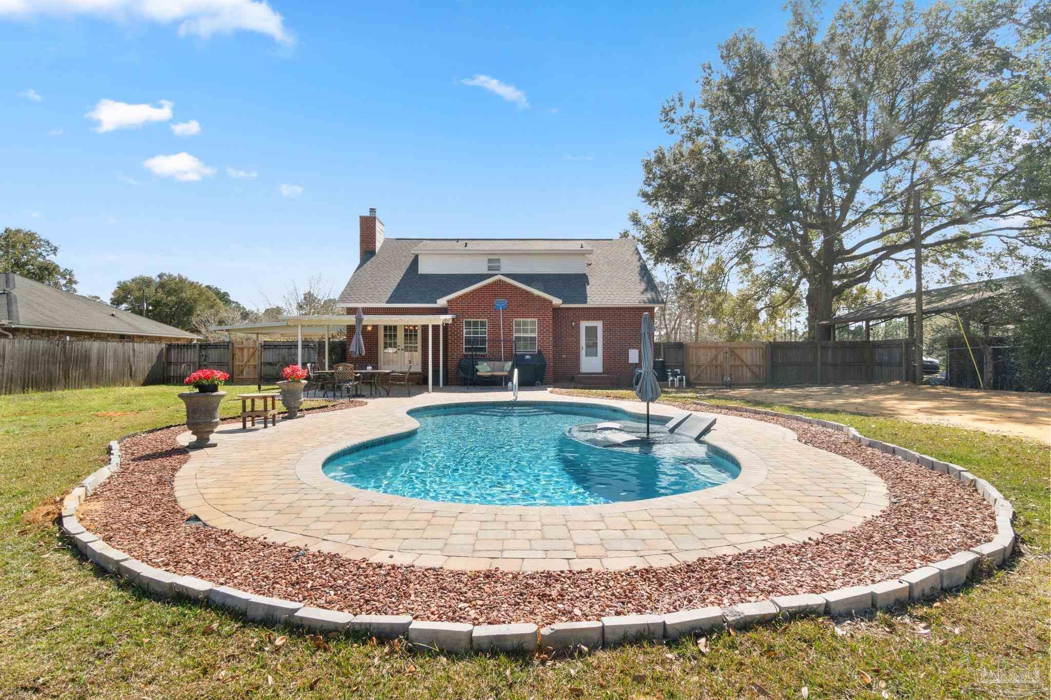 2132 Hollyhill Road Pensacola, FL 32526 - Photo 32 of 48