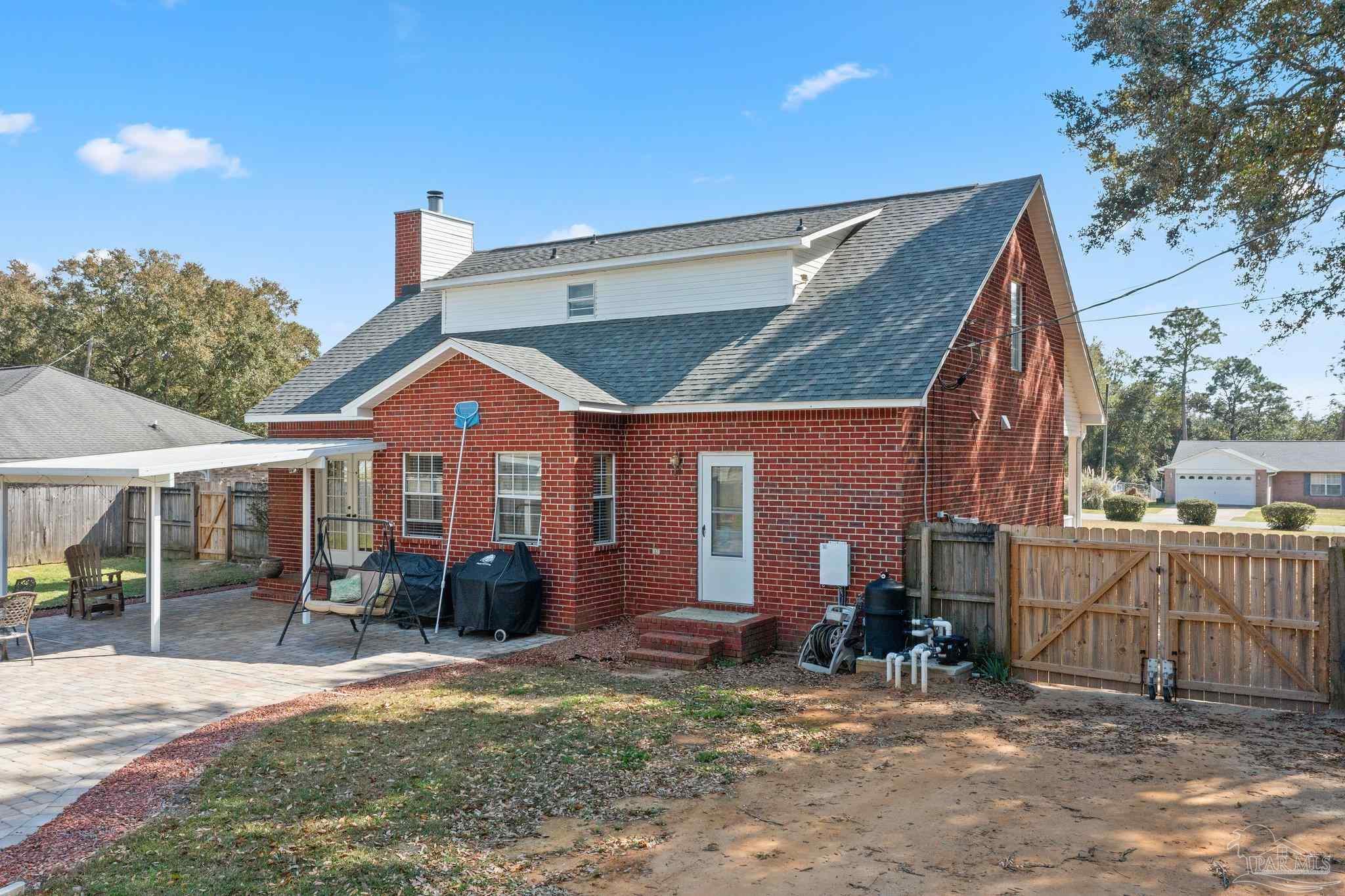 2132 Hollyhill Road Pensacola, FL 32526 - Photo 35 of 48