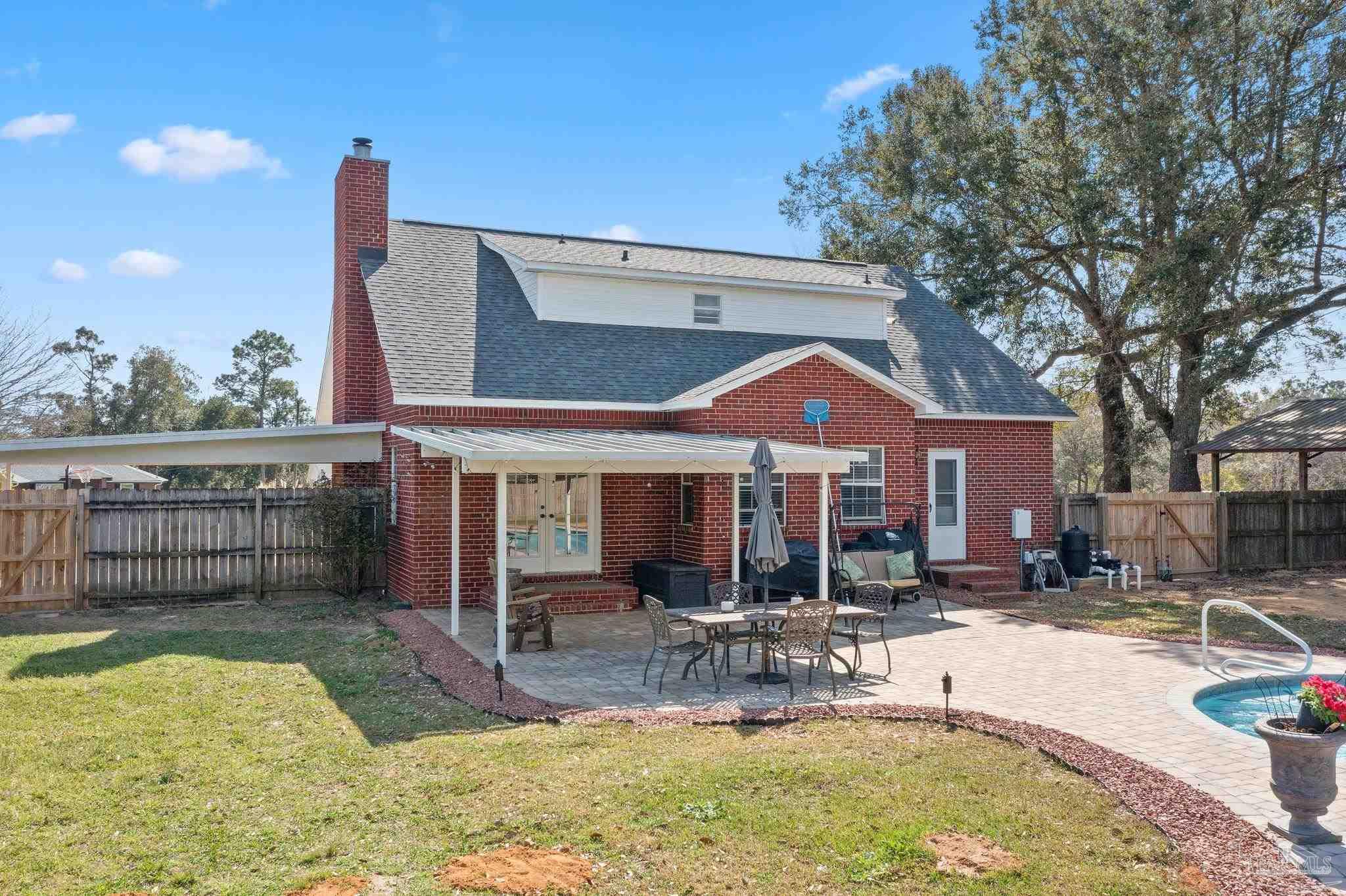 2132 Hollyhill Road Pensacola, FL 32526 - Photo 36 of 48