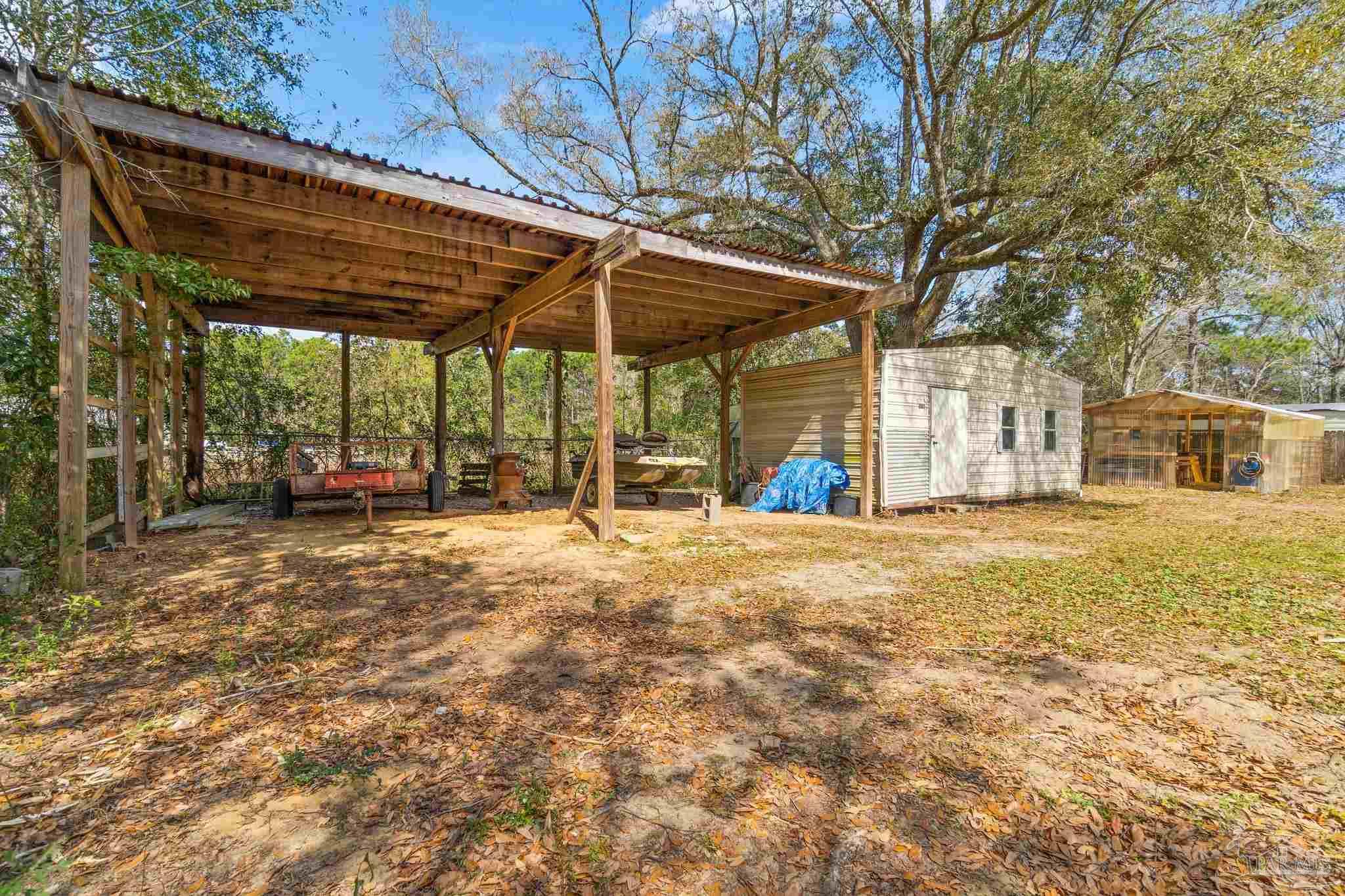 2132 Hollyhill Road Pensacola, FL 32526 - Photo 37 of 48