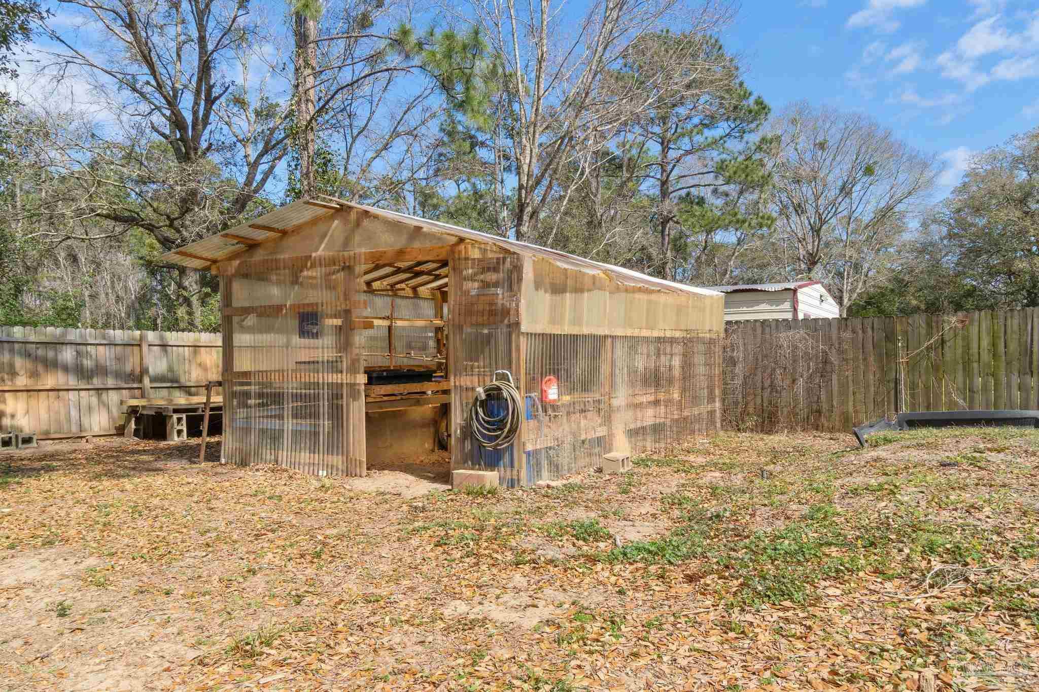 2132 Hollyhill Road Pensacola, FL 32526 - Photo 39 of 48