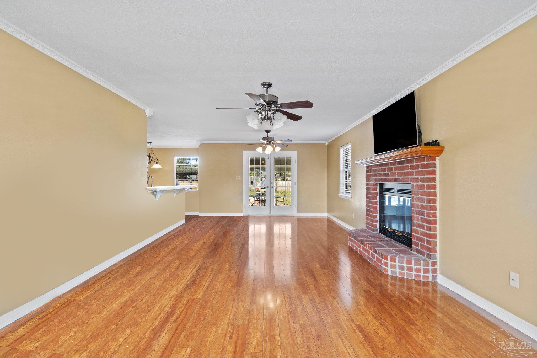 2132 Hollyhill Road Pensacola, FL 32526 - Photo 8 of 48