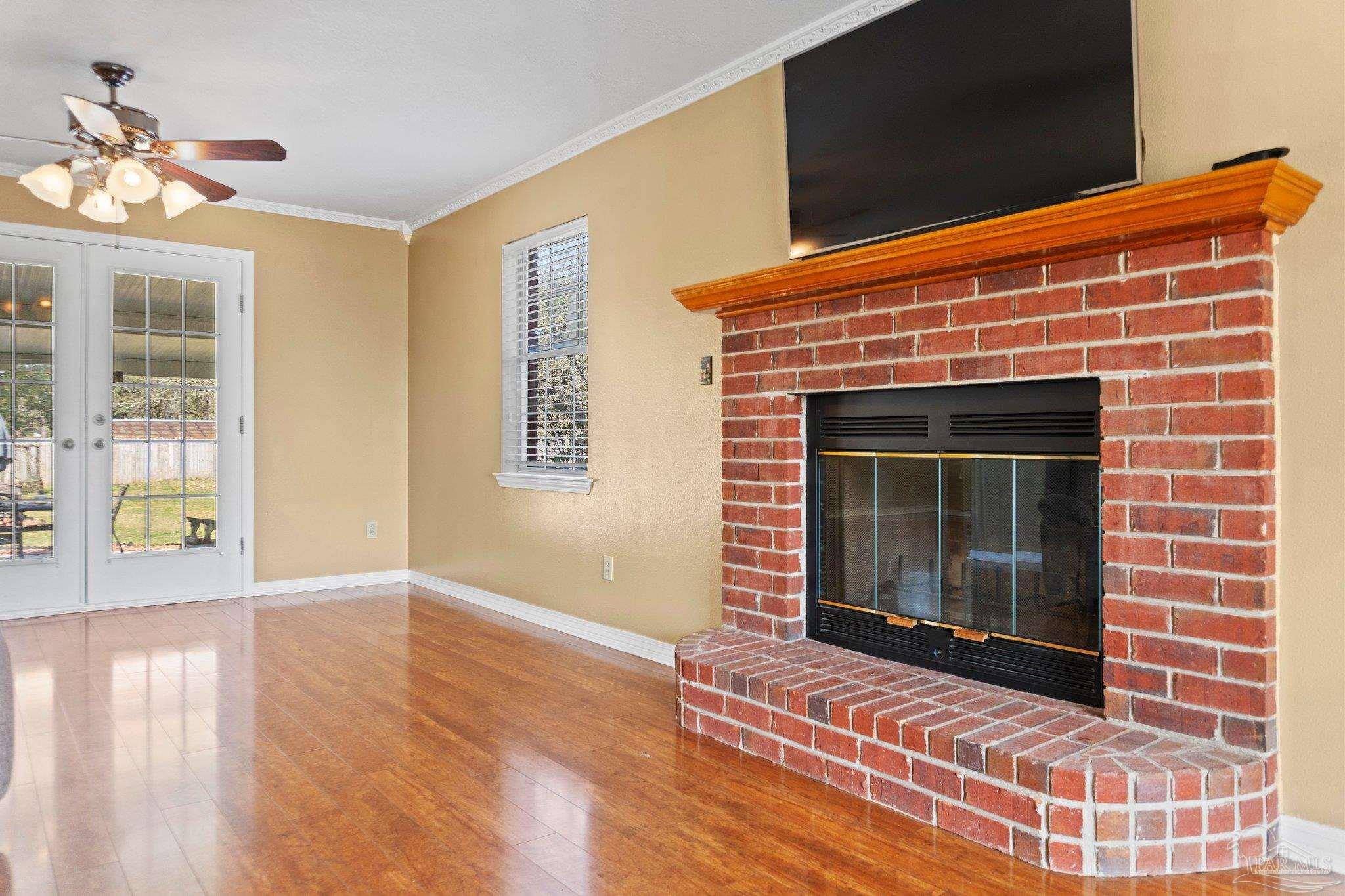 2132 Hollyhill Road Pensacola, FL 32526 - Photo 9 of 48