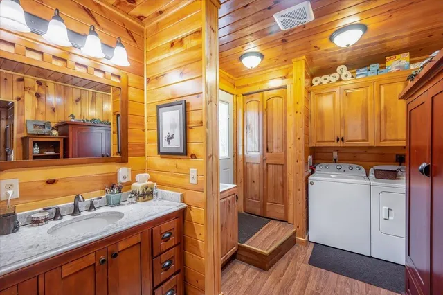 $279,900 | 1245 North Mingus Road, Cromwell, MN 55726