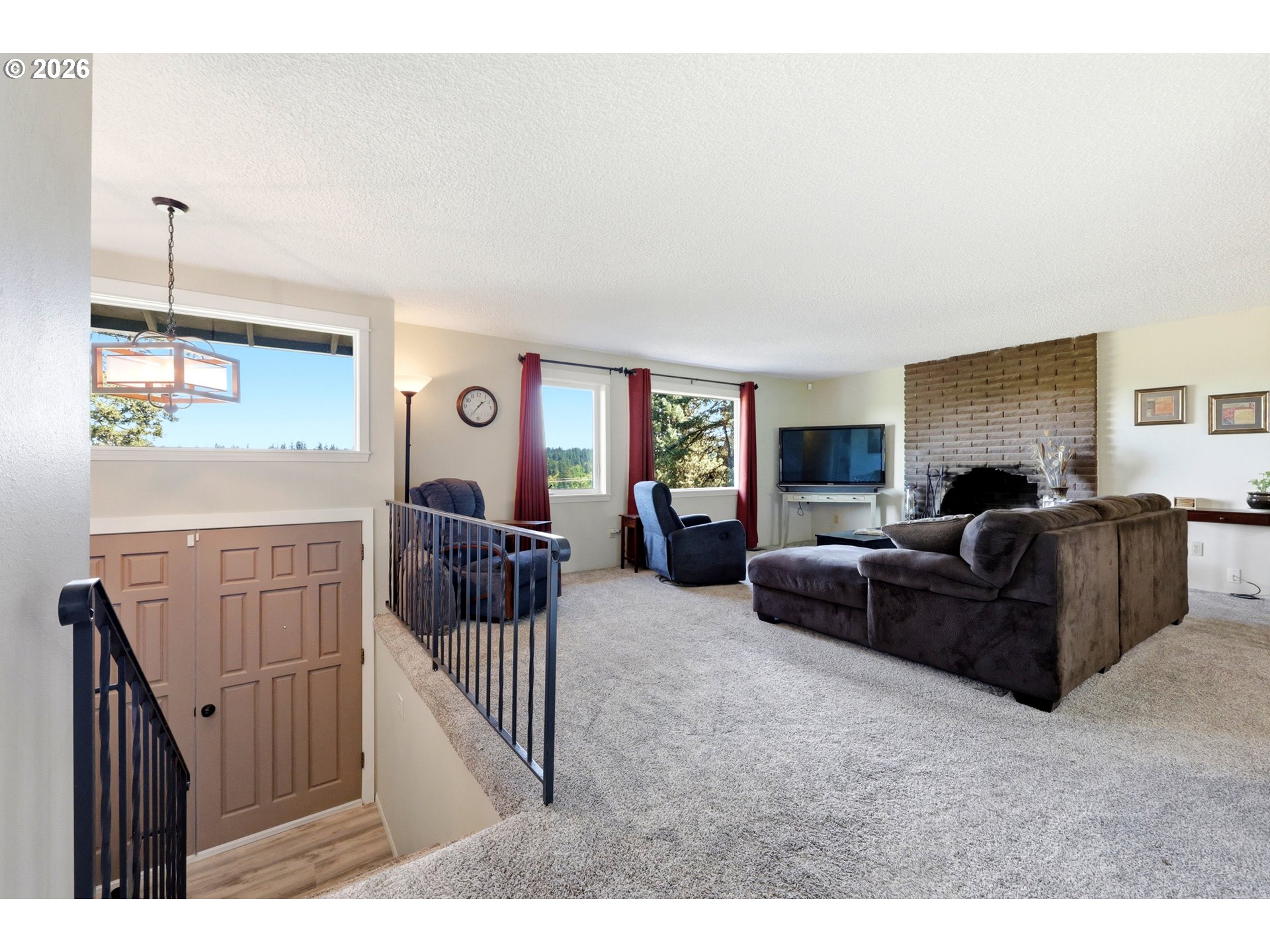 16485 South Hattan Road Oregon City, OR 97045 - Photo 5 of 40 Gallery Image 5