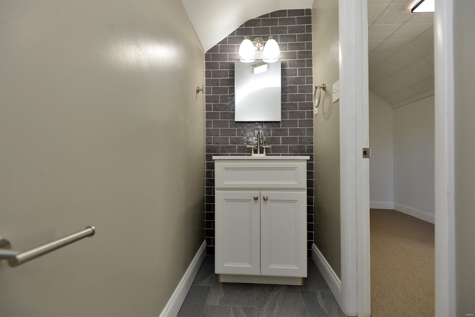 2818 Telegraph Road St. Louis, MO 63125 - Photo 37 of 56 Gallery Image 37