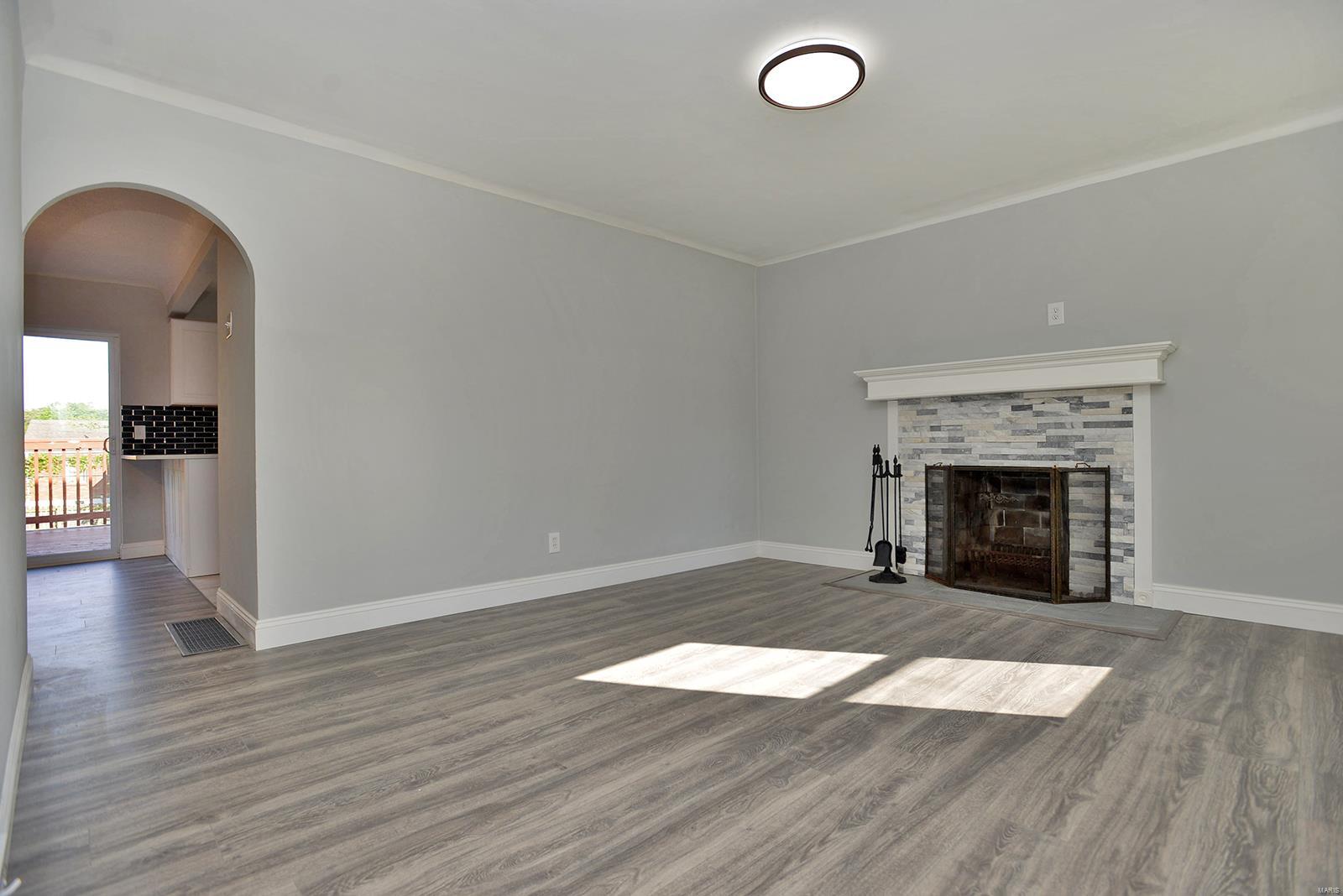 2818 Telegraph Road St. Louis, MO 63125 - Photo 7 of 56 Gallery Image 7