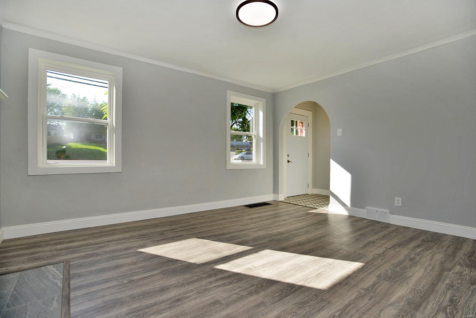 2818 Telegraph Road St. Louis, MO 63125 - Photo 9 of 56 Gallery Image 9