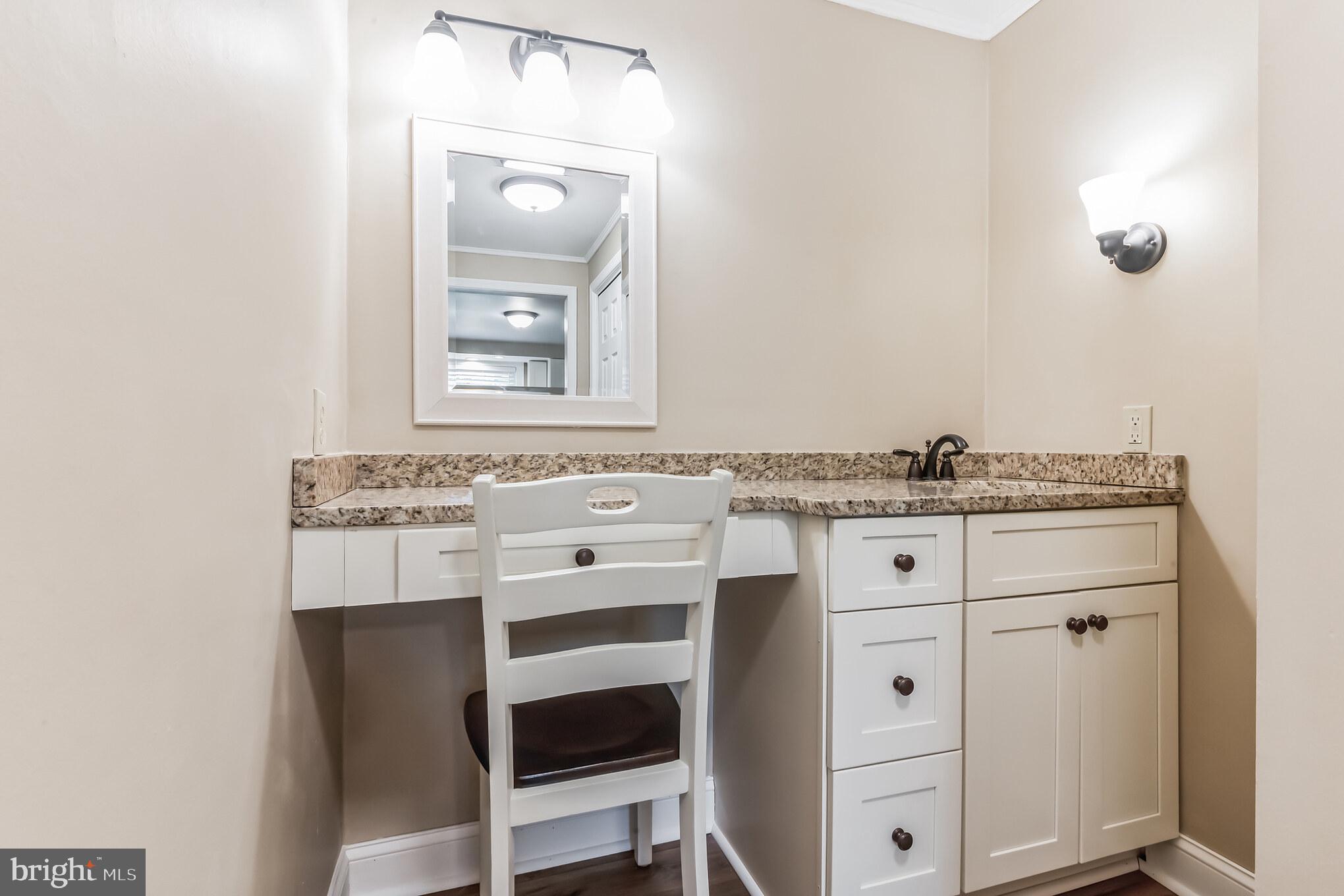 208 Carmel Road Millville, NJ 08332 - Photo 15 of 31 Dressing Area with Vanity Downstairs