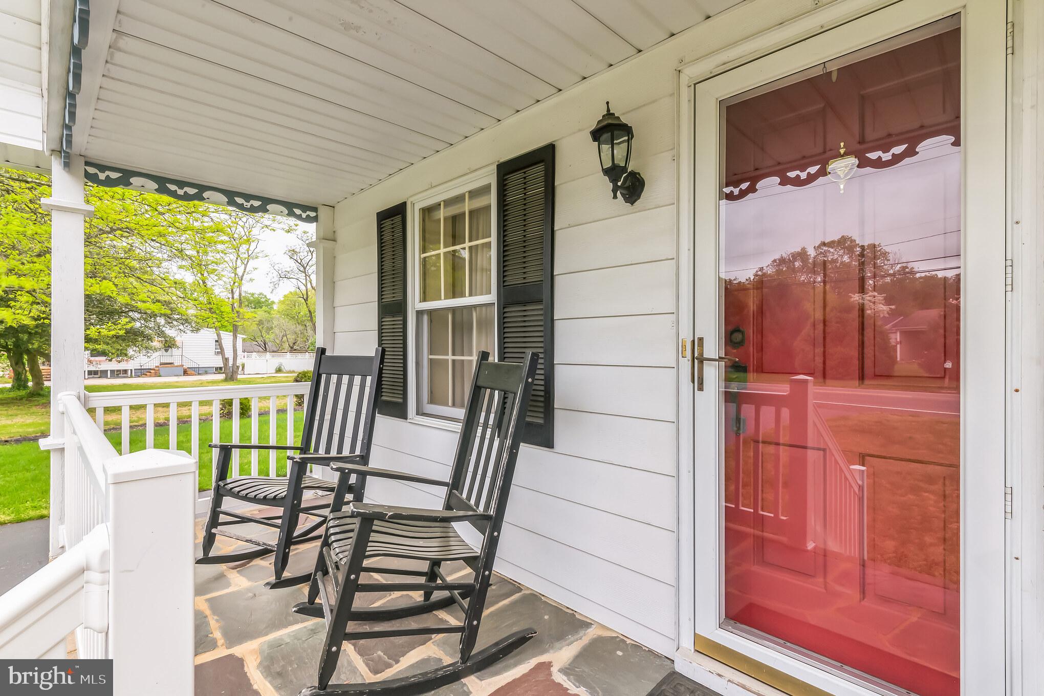 208 Carmel Road Millville, NJ 08332 - Photo 5 of 31 Covered Front Porch