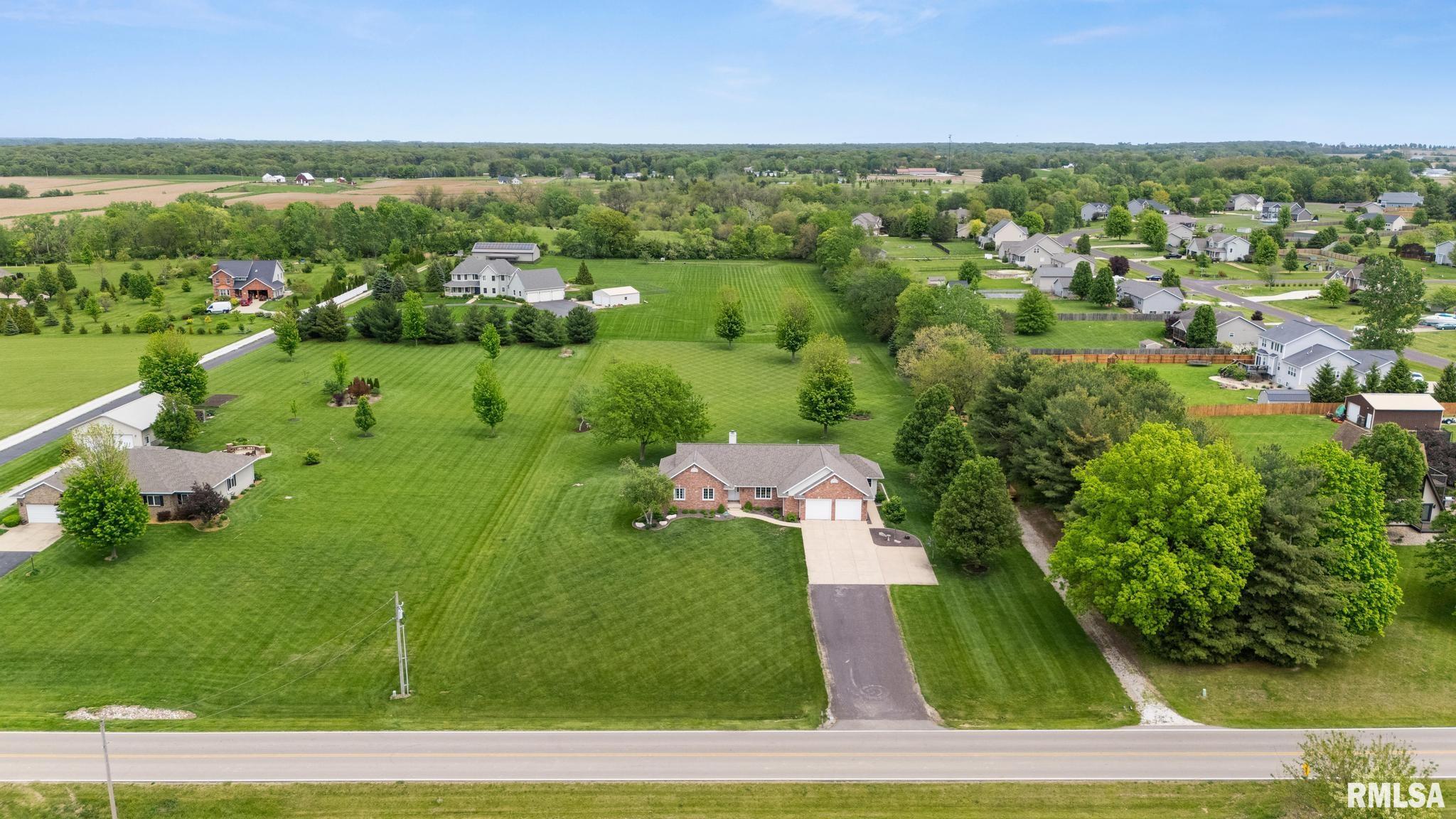 448 Grebner Road Metamora, IL 61548 - Photo 4 of 52