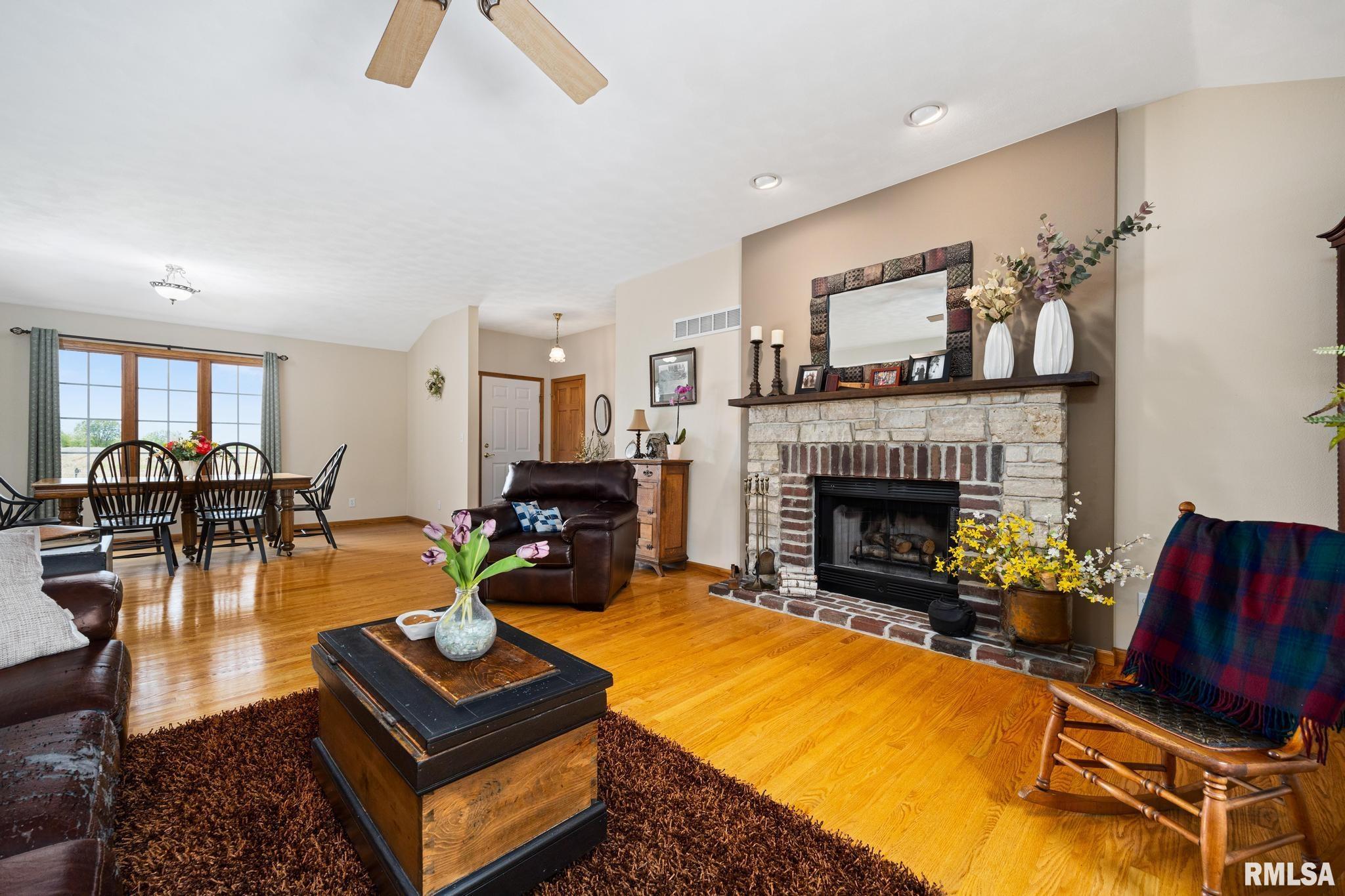 448 Grebner Road Metamora, IL 61548 - Photo 7 of 52