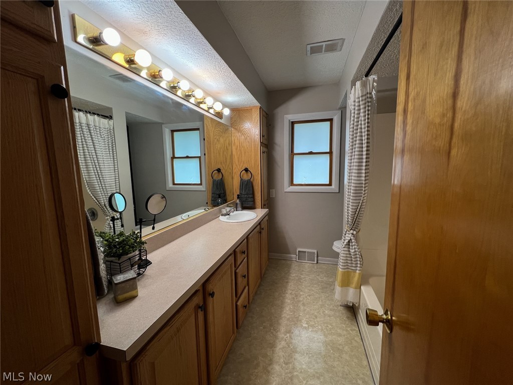 2251 Springfield Center Road Akron, OH 44312 - Photo 13 of 20 Gallery Image 13