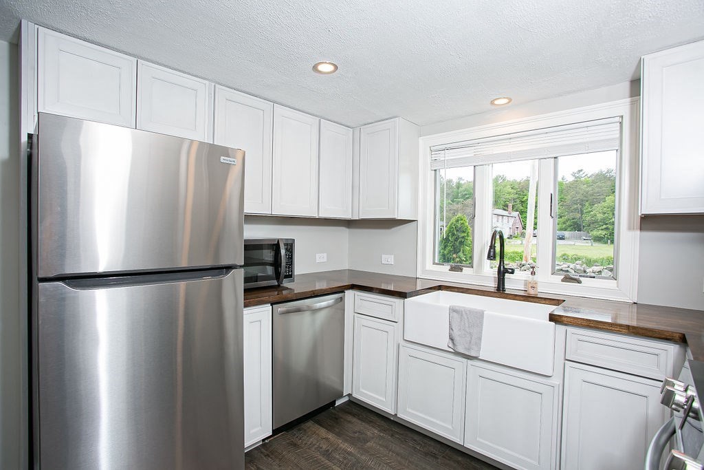 28 Great Neck Road Wareham, MA 02558 - Photo 12 of 17 Gallery Image 12