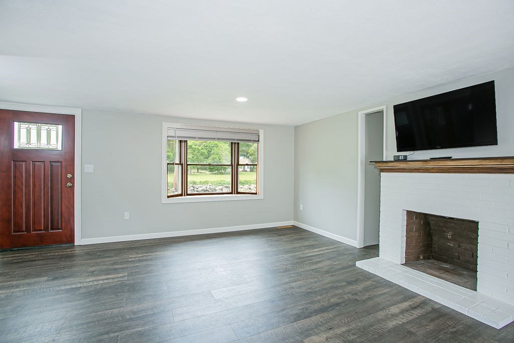 28 Great Neck Road Wareham, MA 02558 - Photo 7 of 17 Gallery Image 7