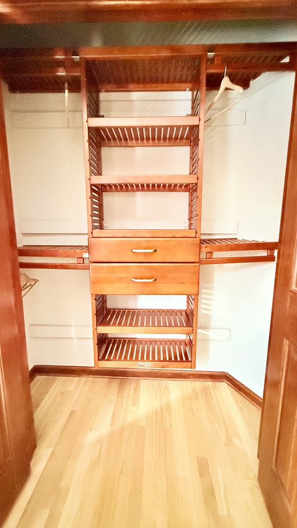 4900 North Drake Avenue, Unit 3 Chicago, IL 60625 - Photo 2 of 11