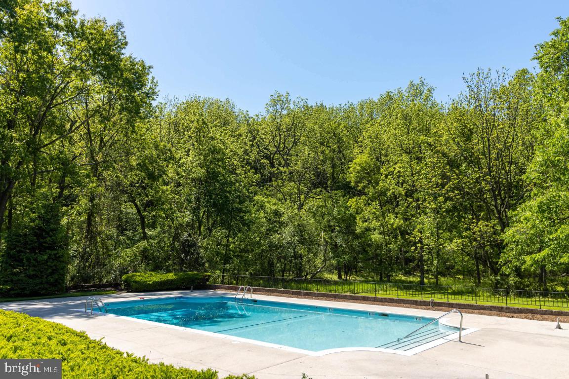 2331 Old Court Road, Unit 201 Baltimore, MD 21208 - Photo 31 of 38 a view of a yard