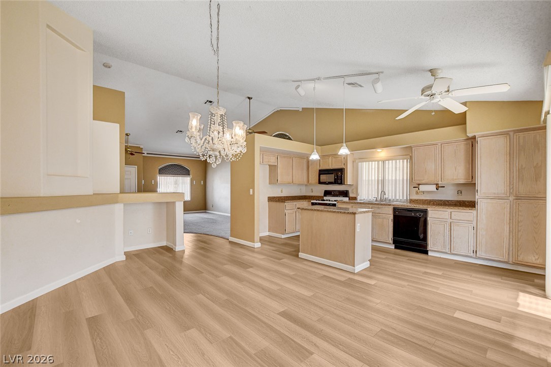 811 Rio Poco Court Henderson, NV 89015 - Photo 11 of 42