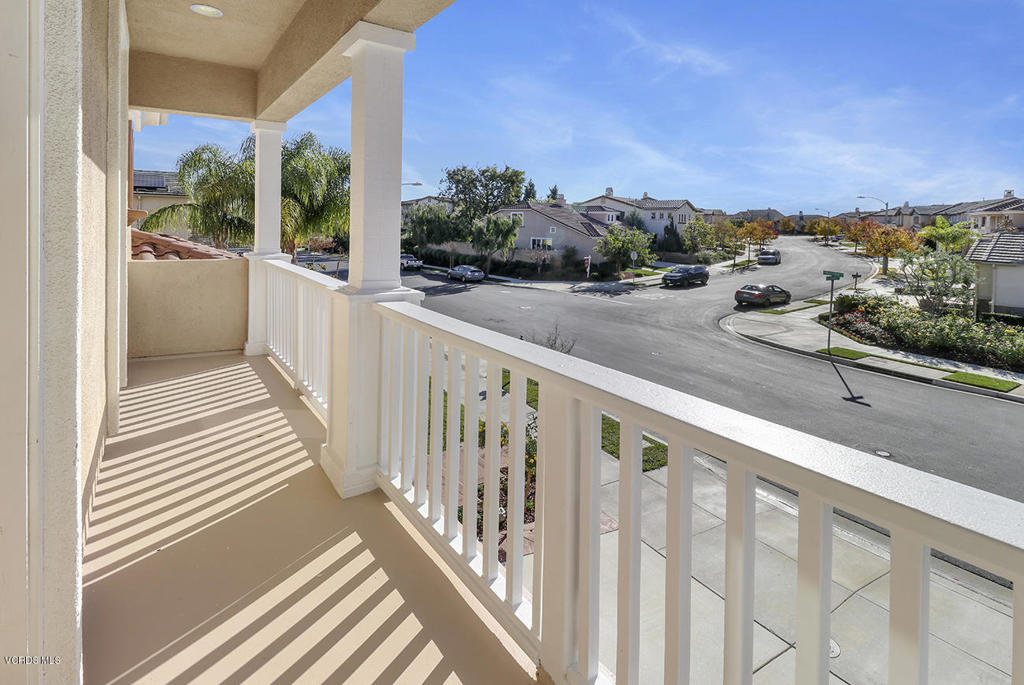 13709 Swift Run Street Moorpark, CA 93021 - Photo 22 of 35