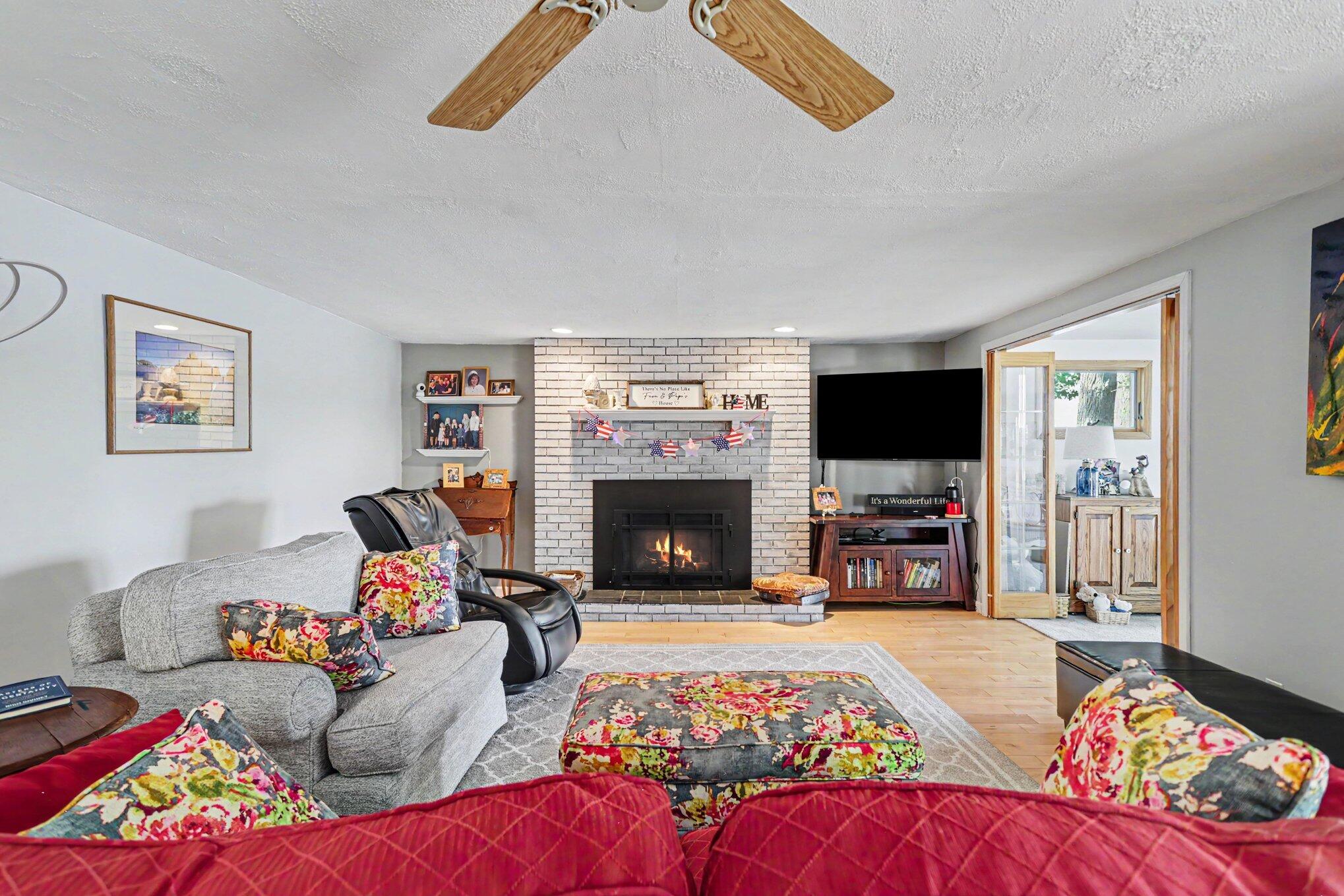 58929 Yeatter Road Colon, MI 49040 - Photo 7 of 36 007_file_3394