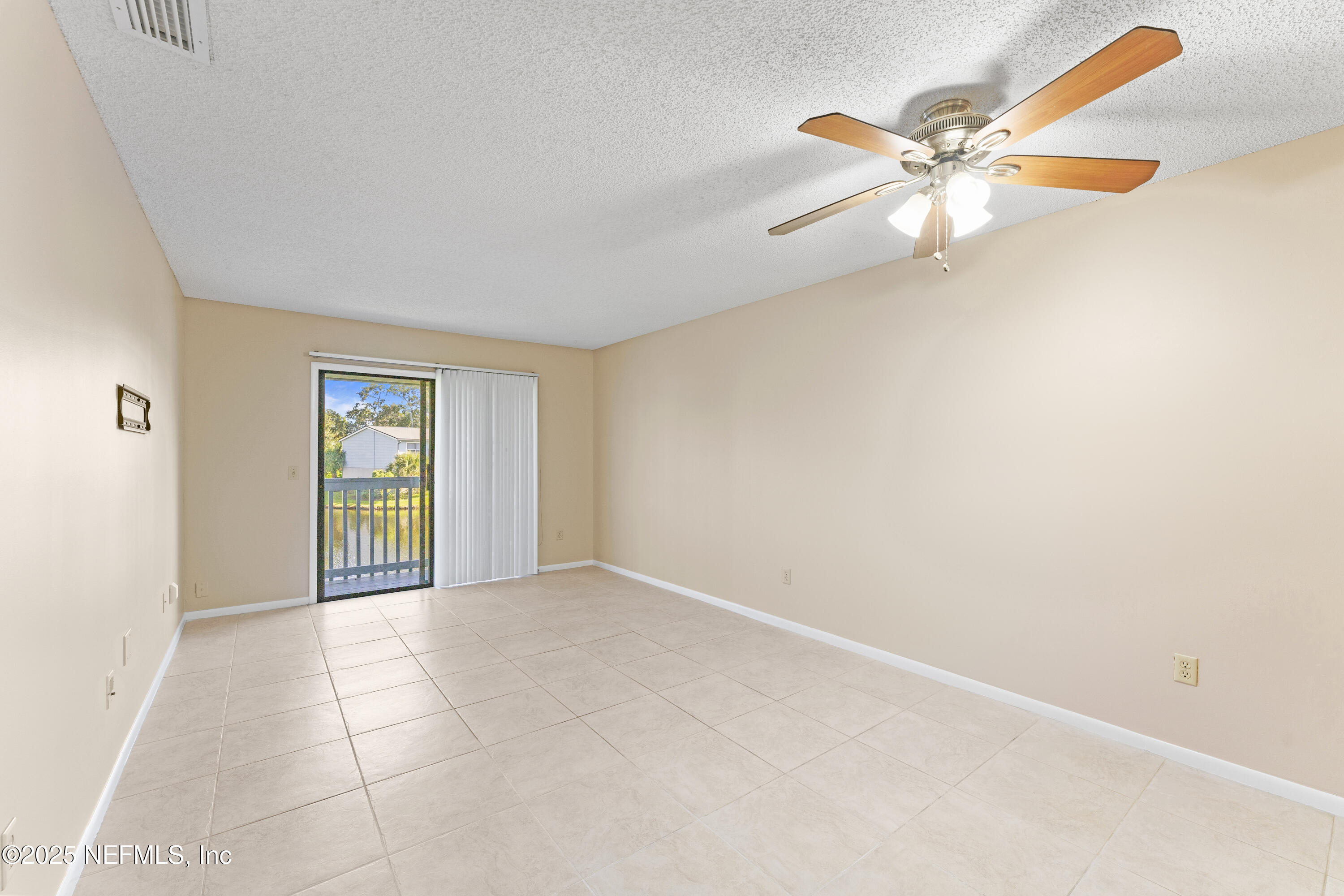 700 West Pope Road, Unit E38 St. Augustine, FL 32080 - Photo 9 of 28 DSC00225