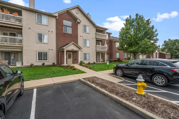 $189,900 | 1720 Waterstone Boulevard, Unit 311, Miamisburg, OH 45342