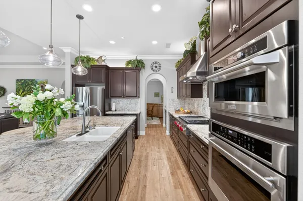 $920,000 | 1462 North Twinberry Avenue, Clovis, CA 93619