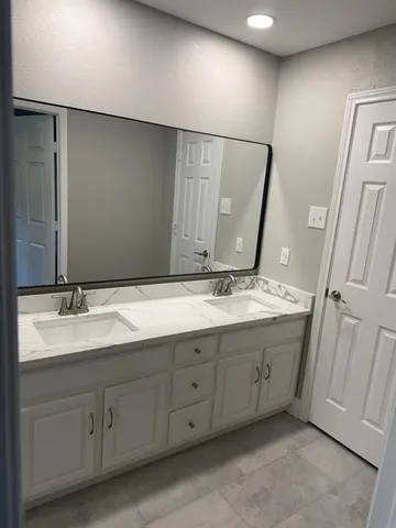 $2,500 | 133 South Heartz Road, Coppell, TX 75019