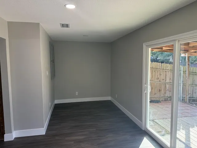 $2,500 | 133 South Heartz Road, Coppell, TX 75019