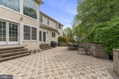 $1,599,999 | 132 Country Club Drive, Moorestown, NJ 08057