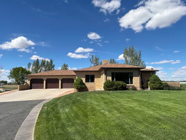 $450,000 | 161 Cottonwood Terrace, Torrington, WY 82240