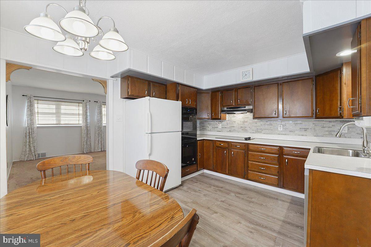 2455 Secane Road Secane, PA 19018 - Photo 28 of 42 Gallery Image 28
