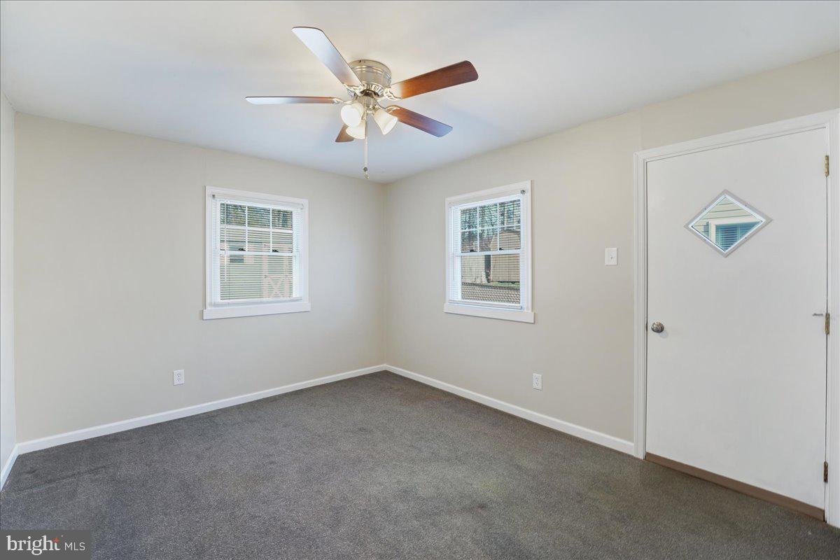 2455 Secane Road Secane, PA 19018 - Photo 34 of 42 Gallery Image 34