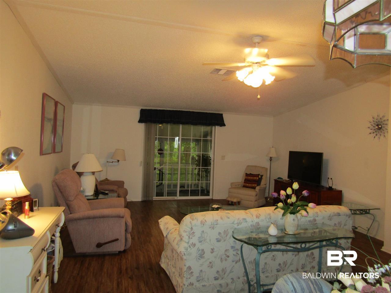 1860 Suavez Circle Lillian, AL 36549 - Photo 9 of 38 Living Room
