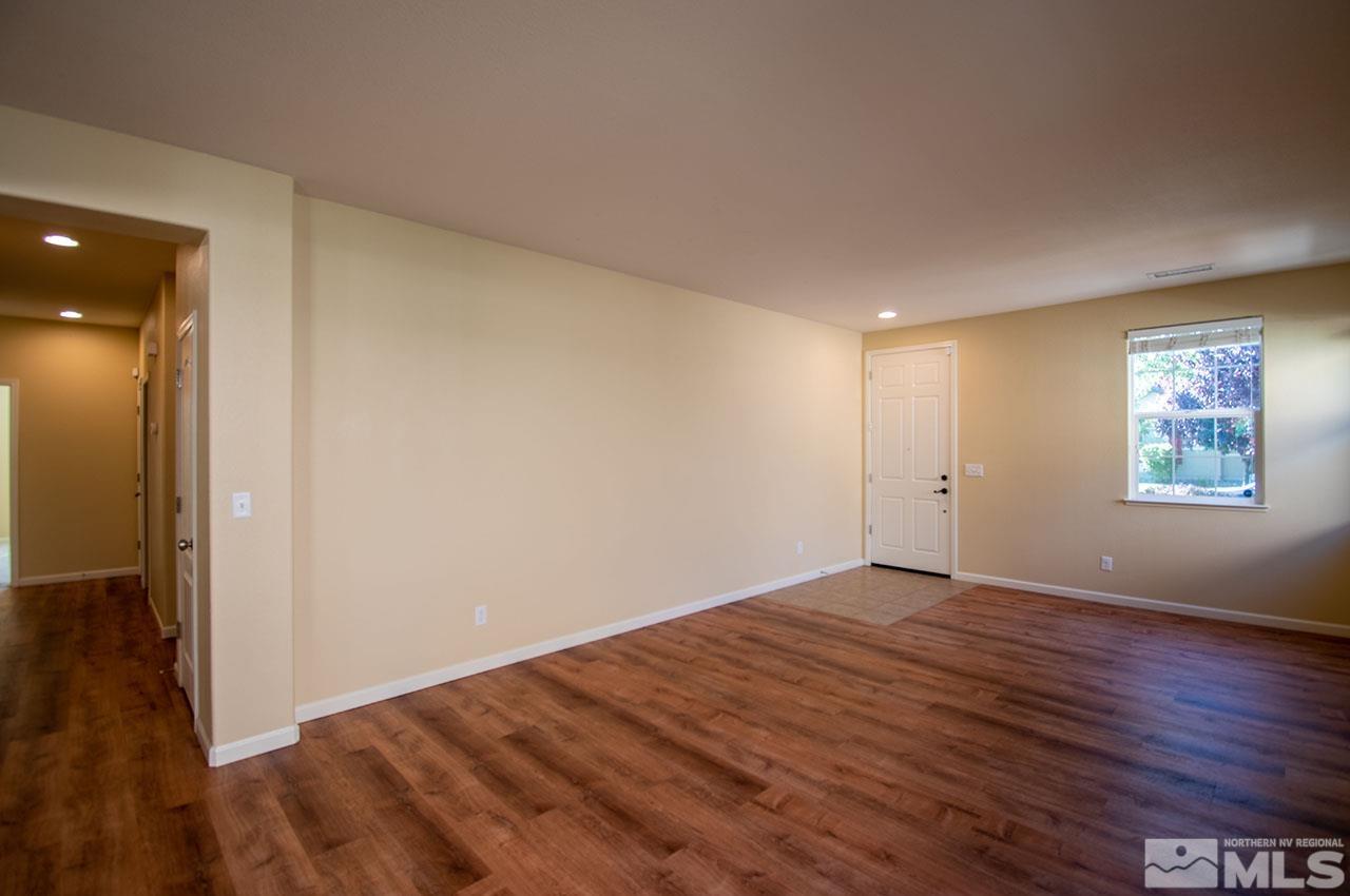 11380 Torino Way Reno, NV 89521 - Photo 4 of 25 Photo 4