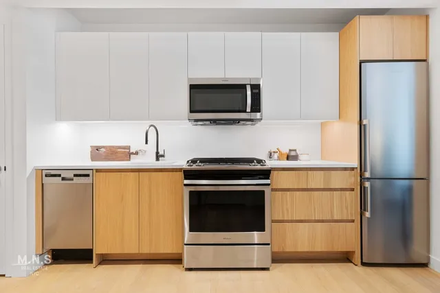 $5,103 | 200 Montague Street, Unit 20A | Brooklyn Heights