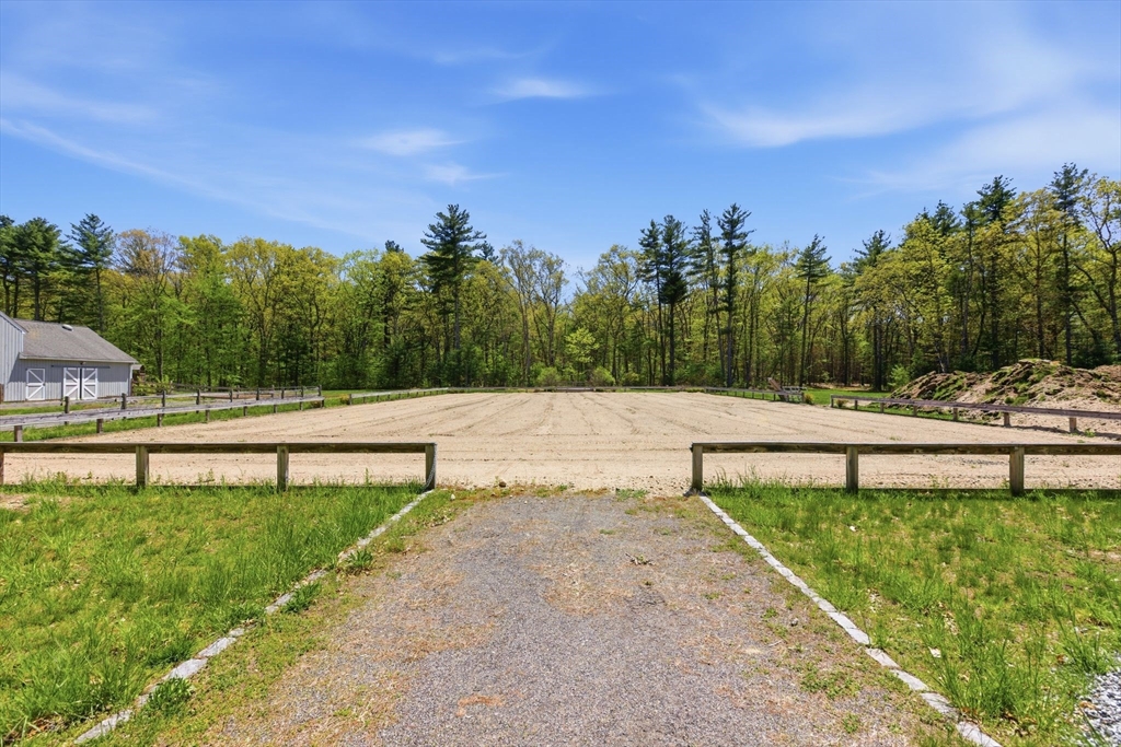 28 Deer Run Road Boxford, MA 01921 - Photo 20 of 23