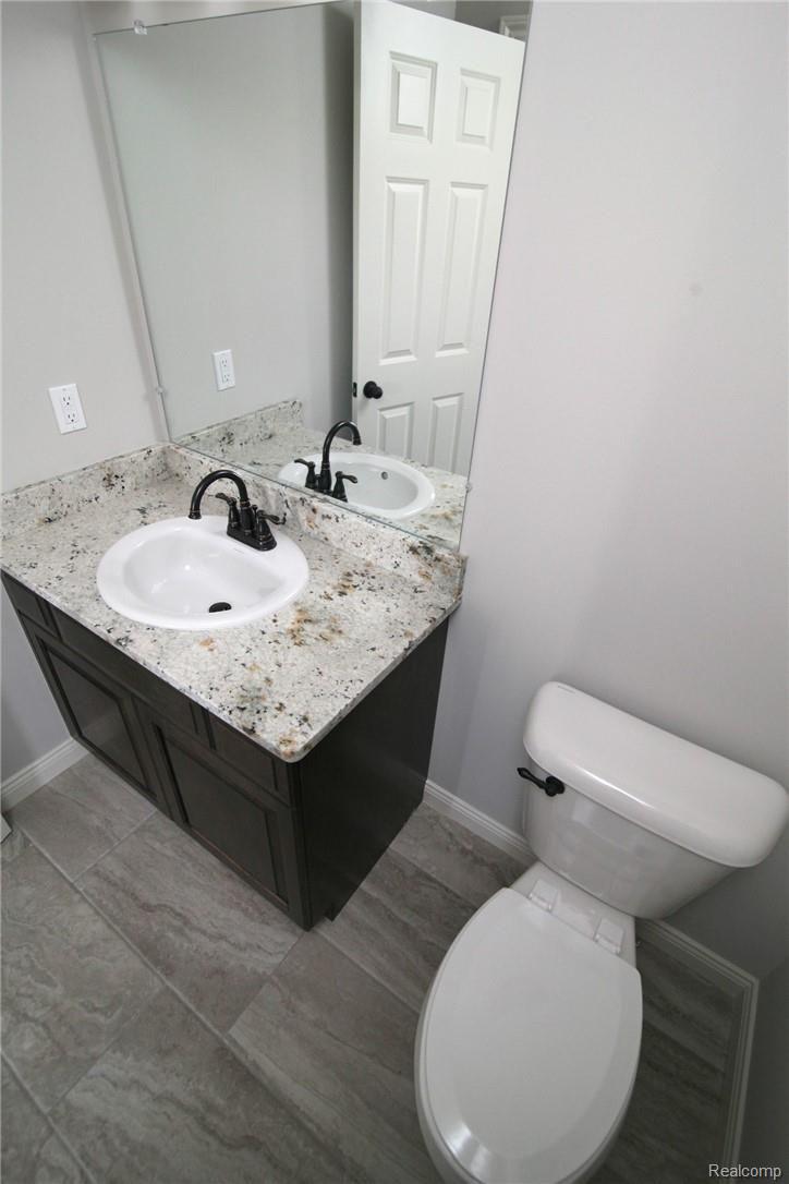 48057 Donner Road New Baltimore, MI 48047 - Photo 43 of 68 IMG_0054.jpg