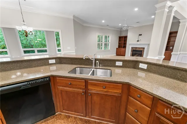 $469,500 | 902 Woodside Crossing, Savannah, GA 31405