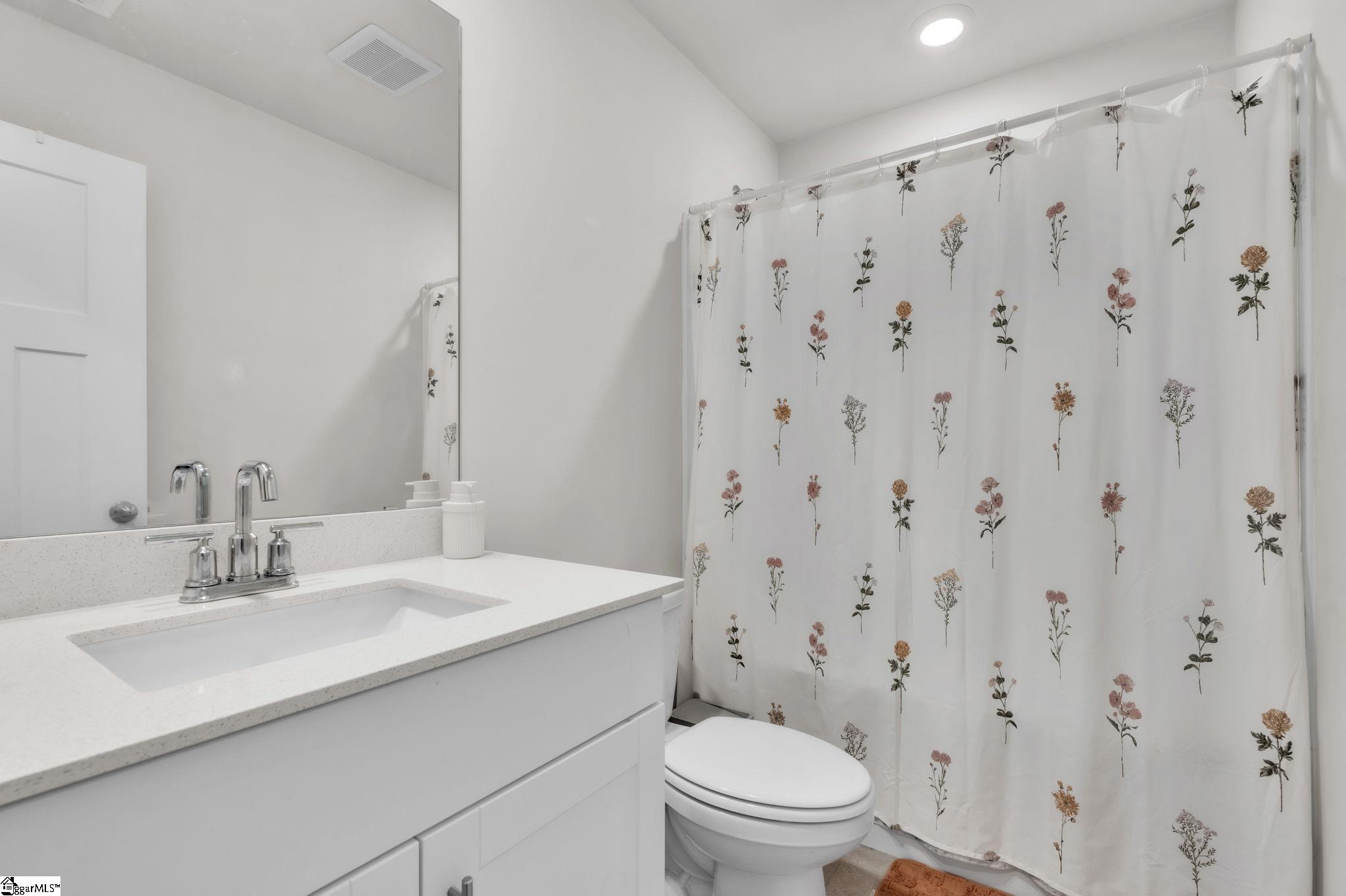 12 Shorncliffe Road Simpsonville, SC 29680 - Photo 18 of 35 Gallery Image 18