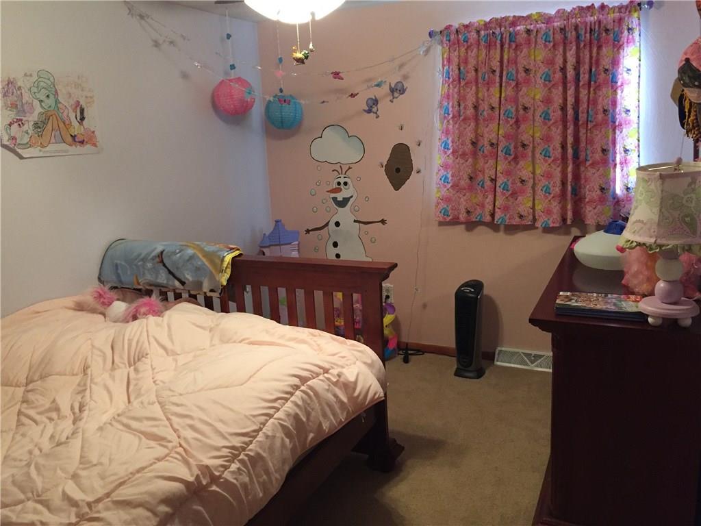 176 Curry Road Burgettstown, PA 15021 - Photo 15 of 21 Gallery Image 15