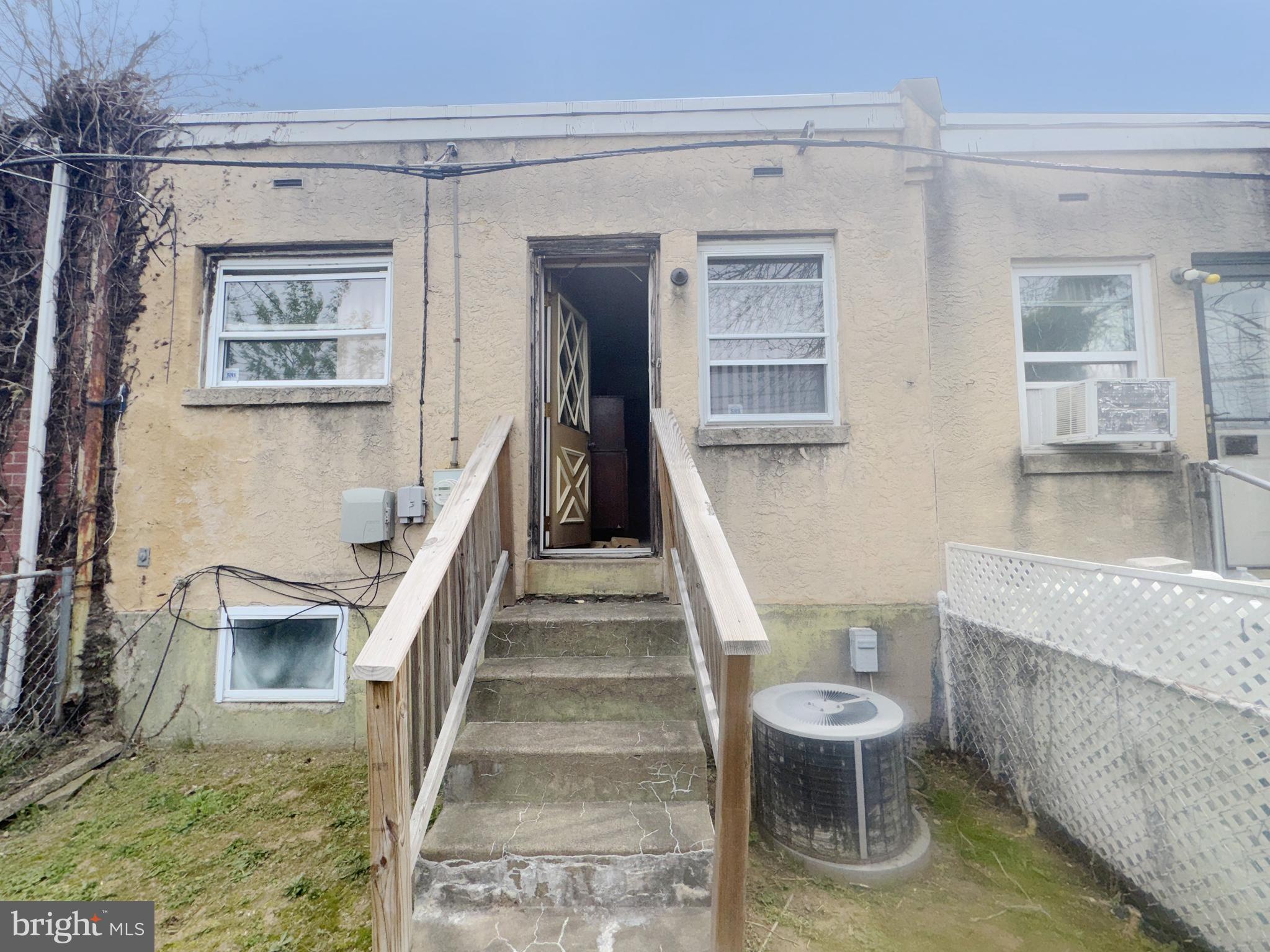 914 Burnside Road Sharon Hill, PA 19079 - Photo 3 of 13 a view of entryway and hall